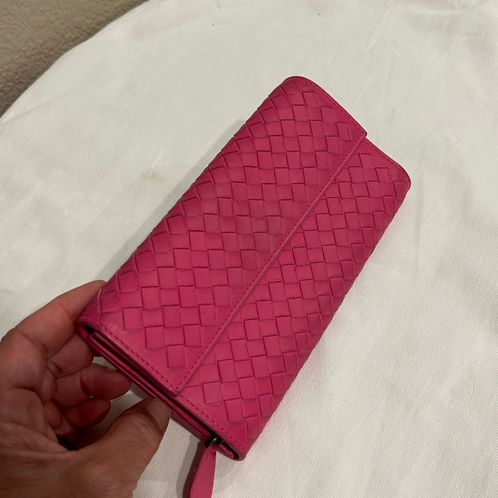Bottega Veneta wallet pink leather